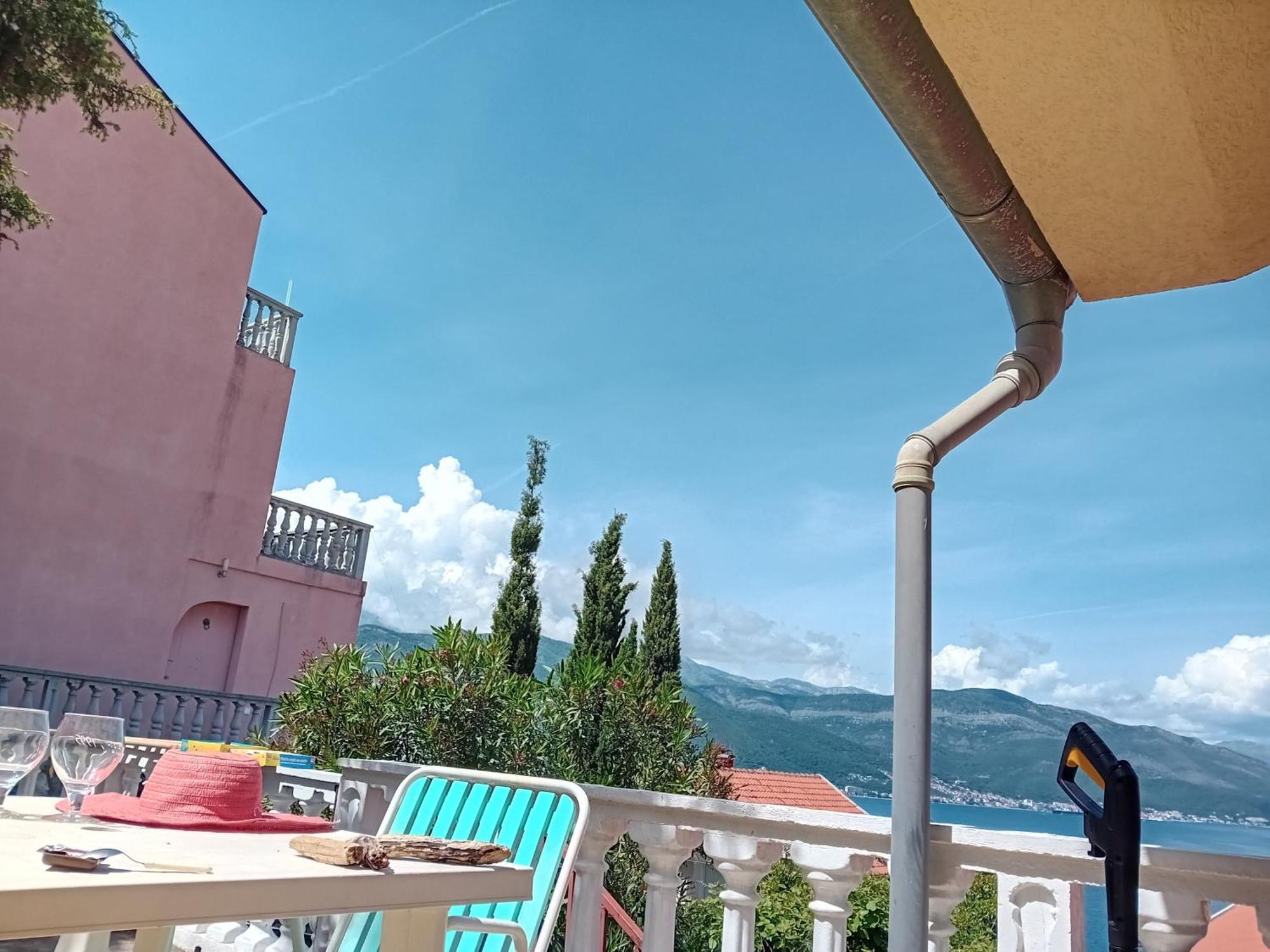 Studio Happy Montenegro Krasići Buitenkant foto